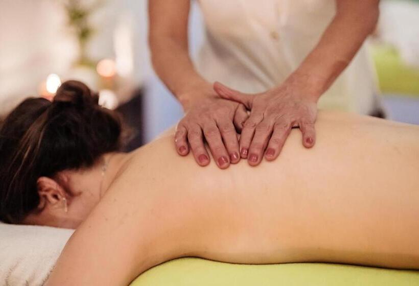 فندق Jura Sport & Spa Resort