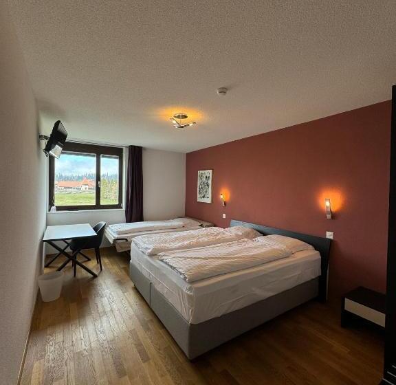 فندق Jura Sport & Spa Resort