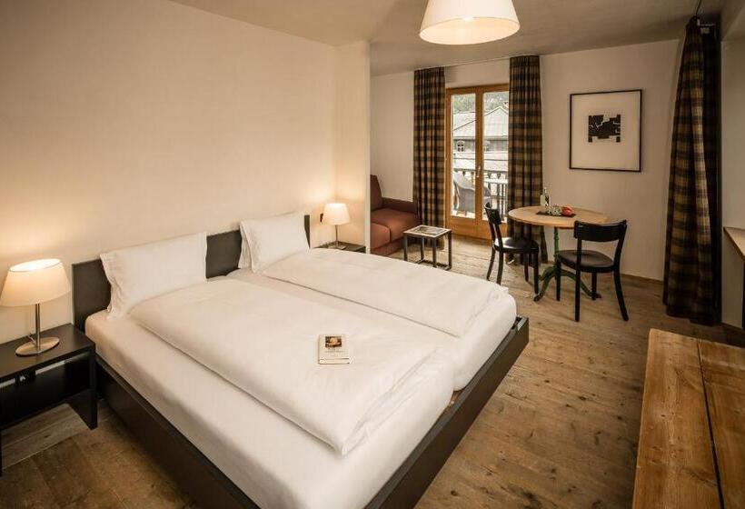 ホテル Pensiun Aldier