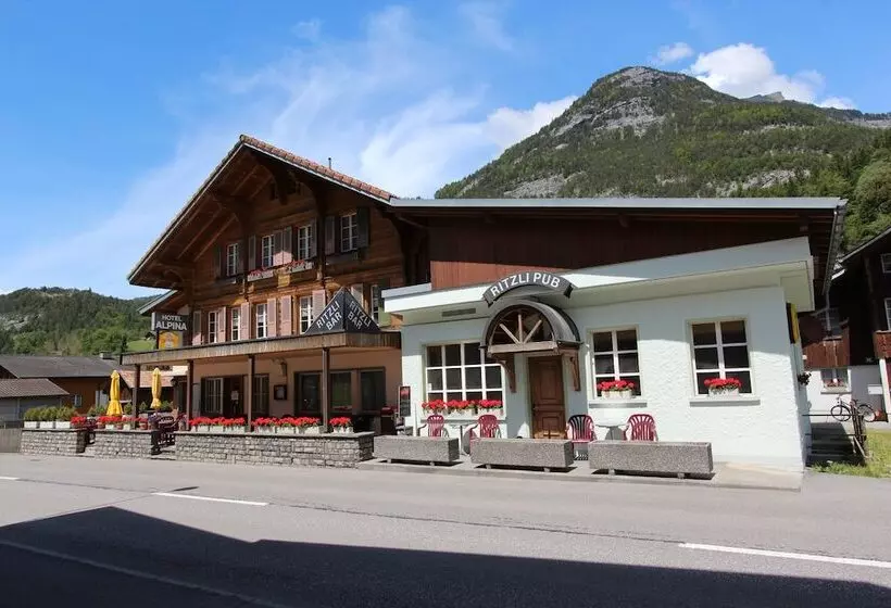 Hotel Restaurant Alpina