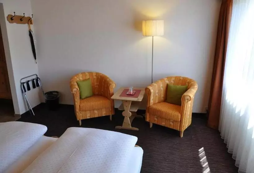 Hôtel Seraina