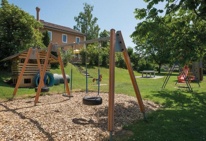 Stein Am Rhein Youth Hostel