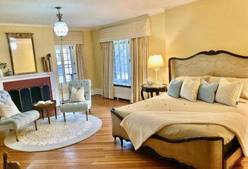 مبيت وإفطار Rushmore Estate