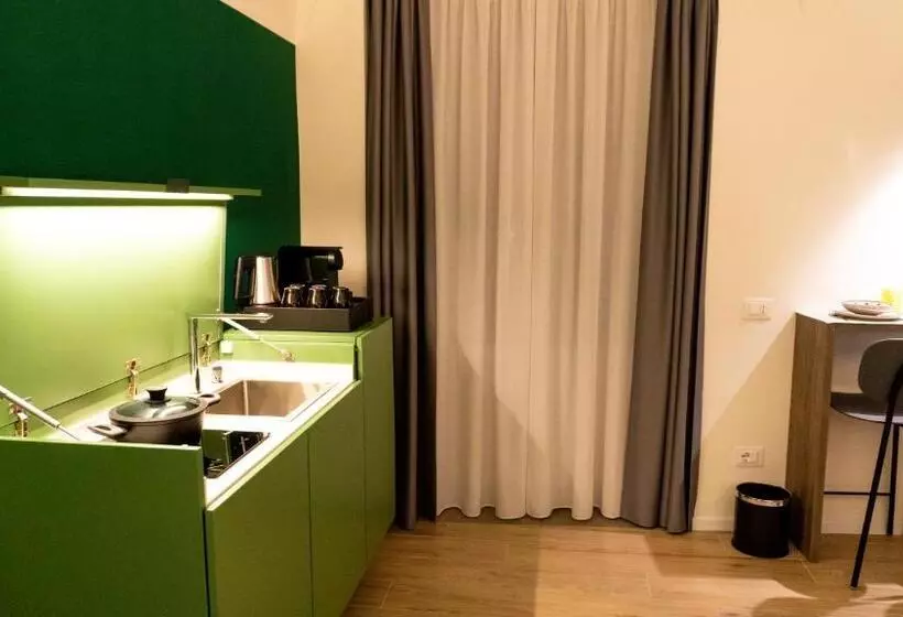 پانسیون Notti D Autore Suites