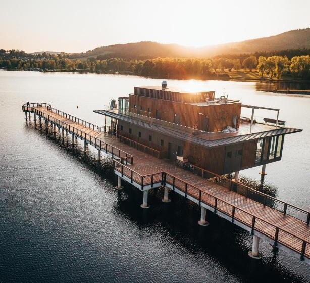 Molo Lipno Residence