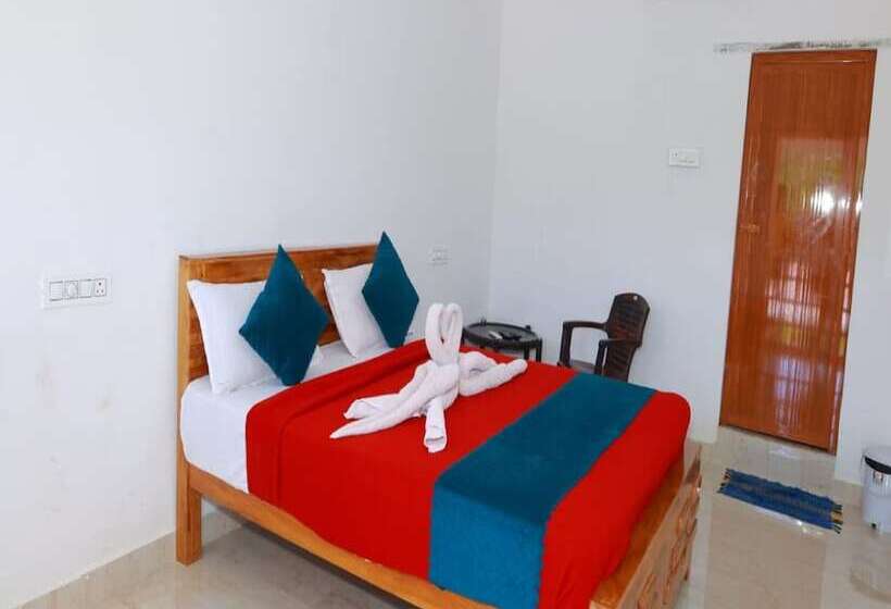 فندق Aryas Residency