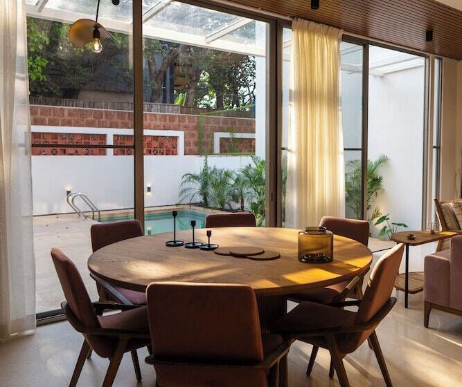 호텔 Apricus Villa Ambica Anjuna