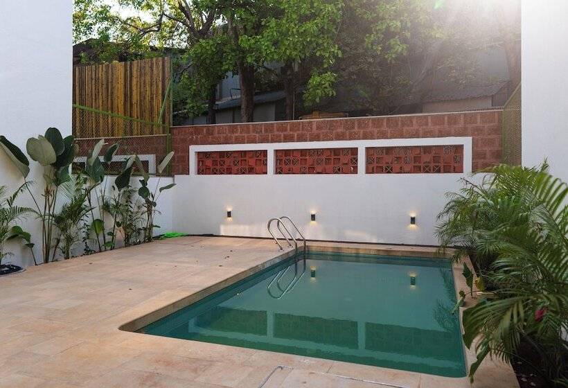 호텔 Apricus Villa Ambica Anjuna