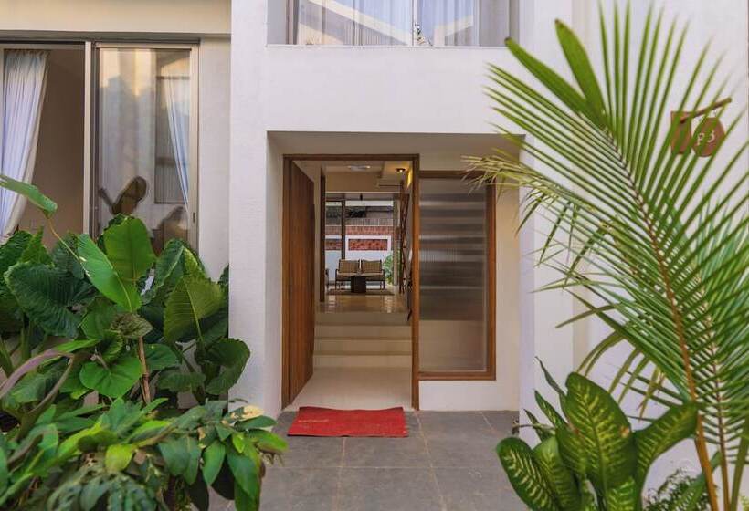 호텔 Apricus Villa Ambica Anjuna