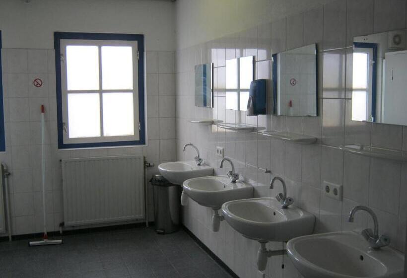 فندق صغير Pension Zevenbergen