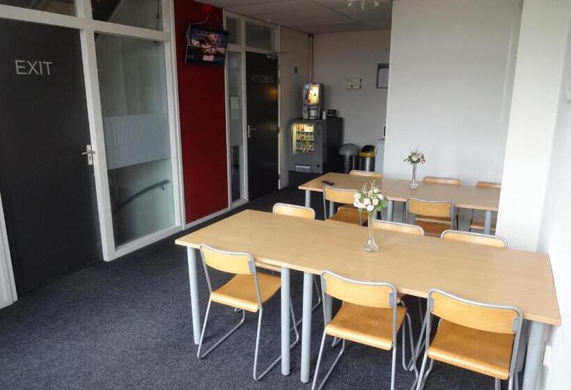 فندق صغير Pension Zevenbergen