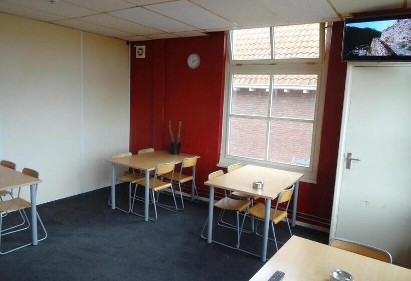 فندق صغير Pension Zevenbergen