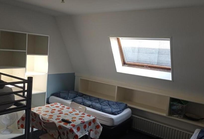 فندق صغير Pension Zevenbergen