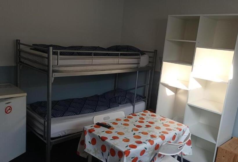 فندق صغير Pension Zevenbergen