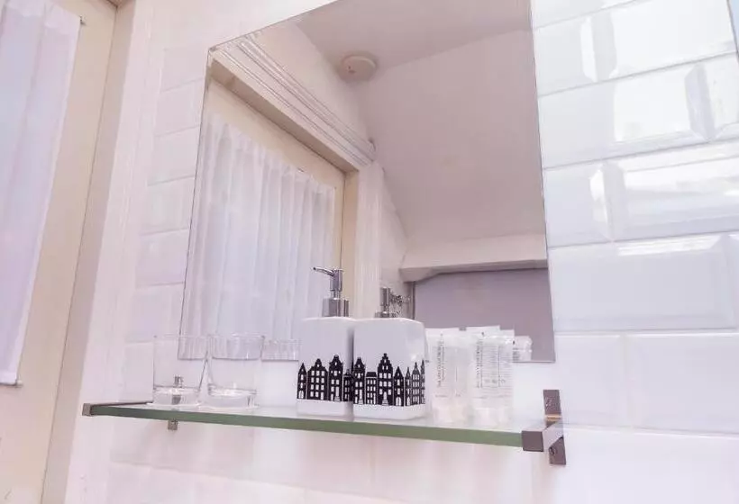 B&b De Schiedamse Suites