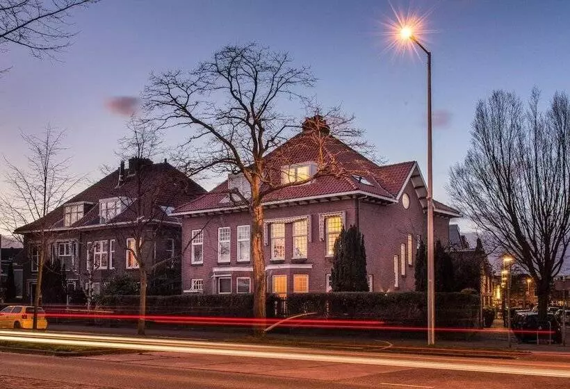 B&b De Schiedamse Suites