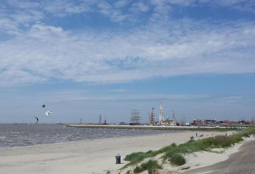 مبيت وإفطار Logies Ommes!