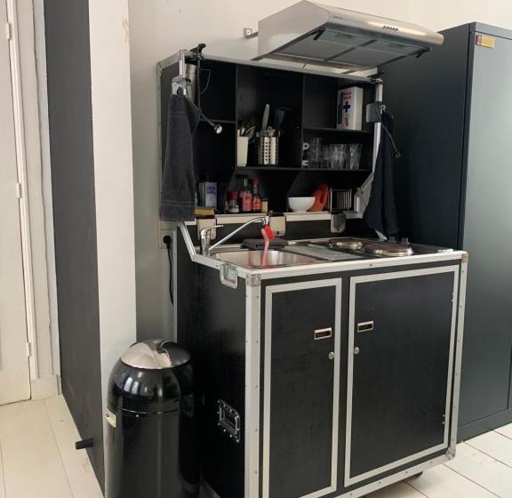 مبيت وإفطار Zocher6 Bnb A Monumental Town House In The City Center