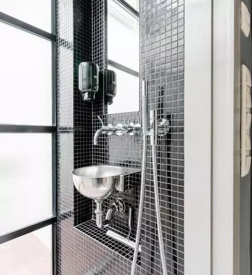 تختخواب و صبحانه Zocher6 Bnb A Monumental Town House In The City Center
