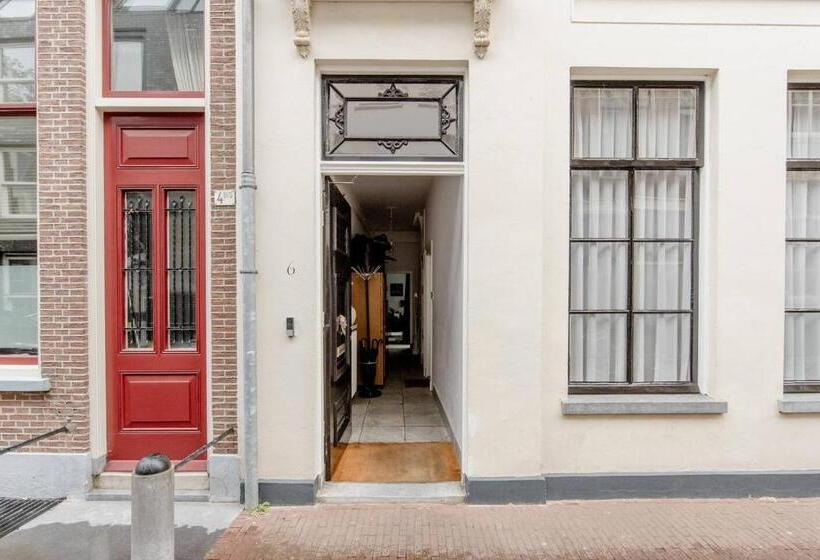 مبيت وإفطار Zocher6 Bnb A Monumental Town House In The City Center