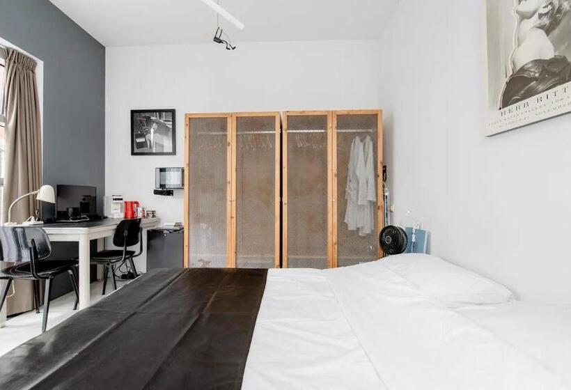 مبيت وإفطار Zocher6 Bnb A Monumental Town House In The City Center