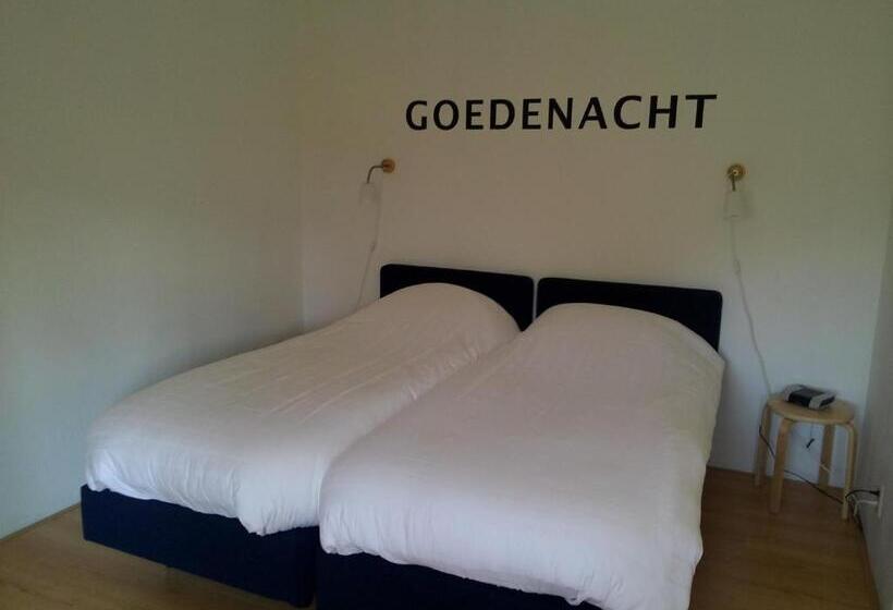 Bed & Breakfast Uiterburen