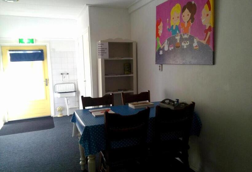 Bed & Breakfast Uiterburen