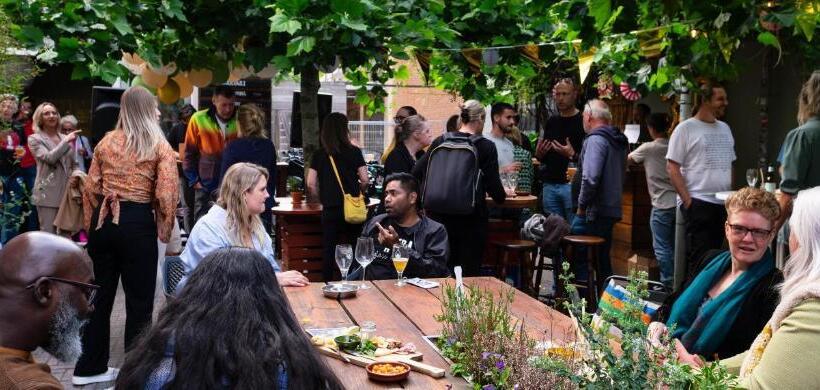 בית מלון כפרי Simplon Hostel