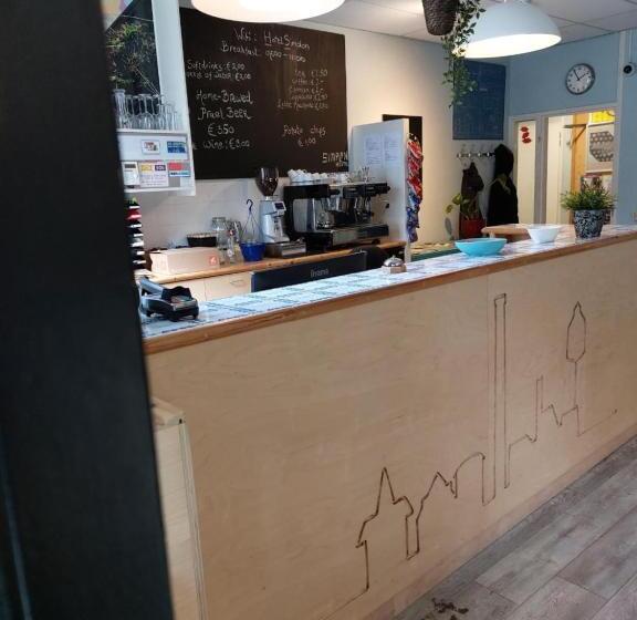 בית מלון כפרי Simplon Hostel