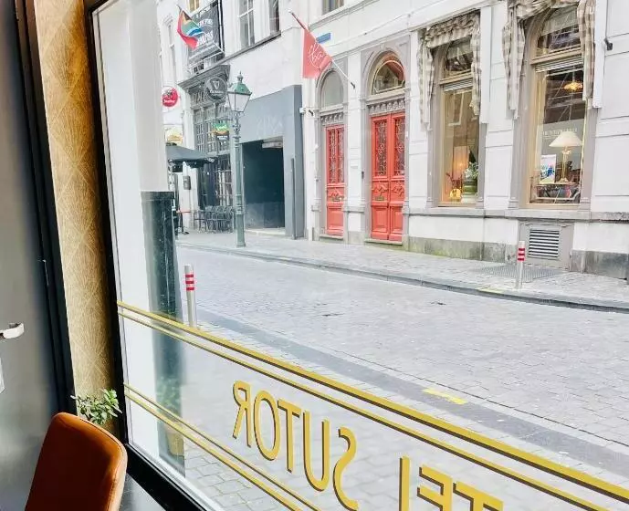 Hotel Sutor