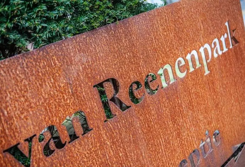 ホテル Van Renenpark