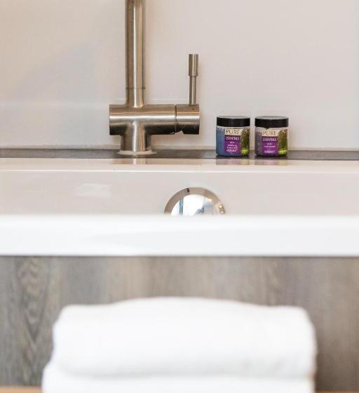 Отель Van Renenpark