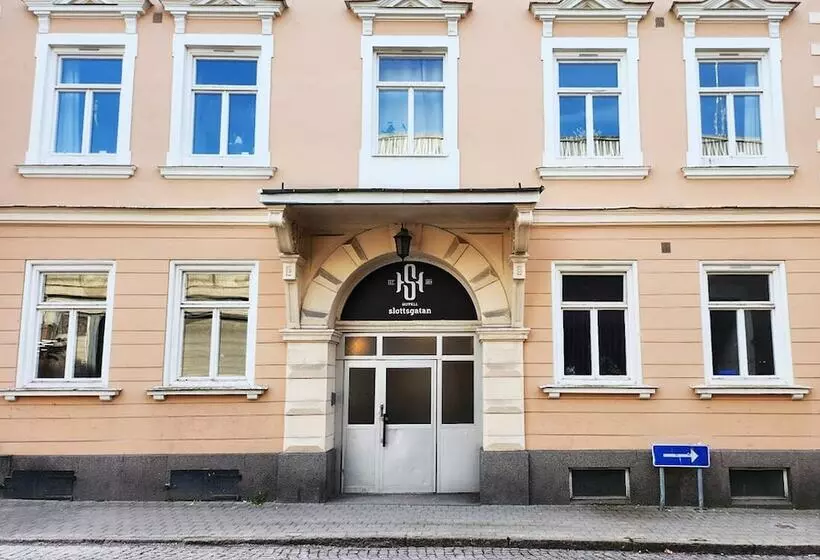 ホテル L Slottsgatan