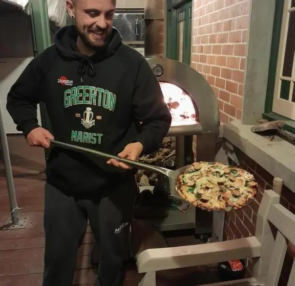 ベッドアンドブレックファースト Mainholm