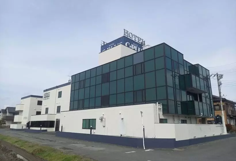 ホテル C Plus   Adult Only