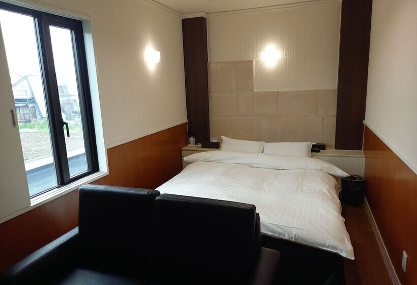 Hotel C Plus   Adult Only