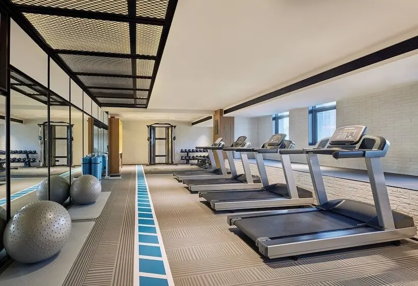 هتل Four Points By Sheraton Changsha, Tianxin