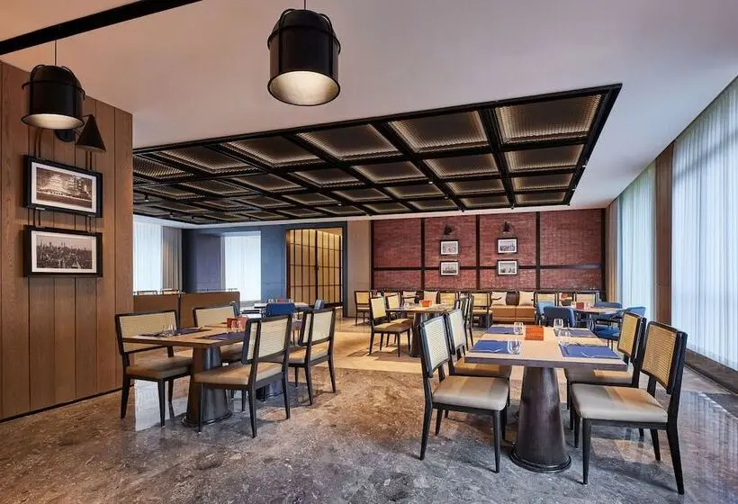 هتل Four Points By Sheraton Changsha, Tianxin