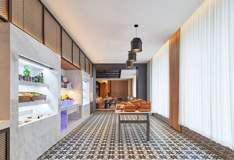 هتل Four Points By Sheraton Changsha, Tianxin