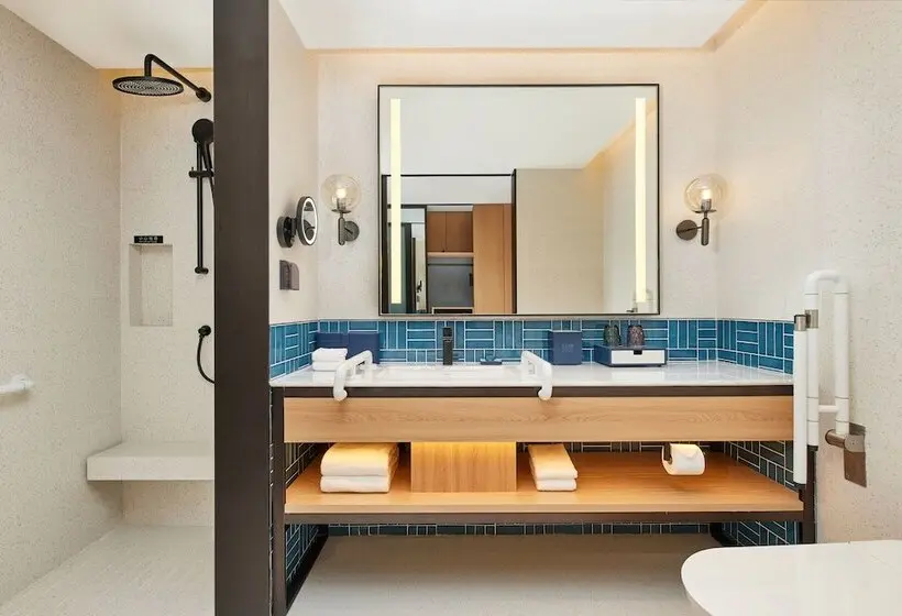 هتل Four Points By Sheraton Changsha, Tianxin