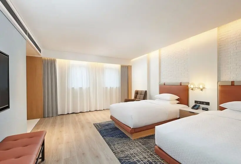 هتل Four Points By Sheraton Changsha, Tianxin