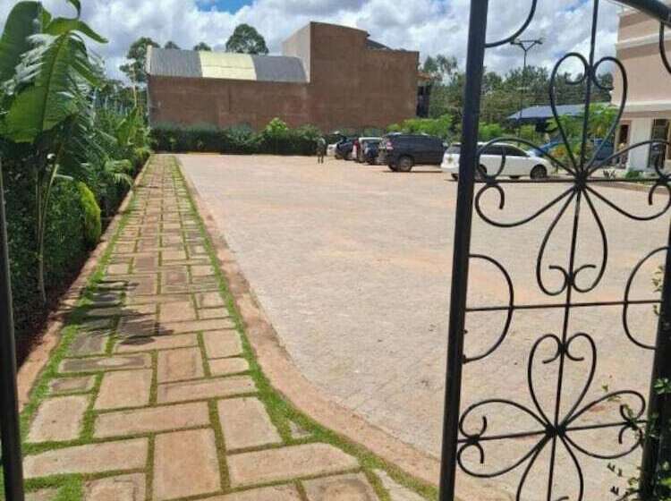 هتل The Sailors Address