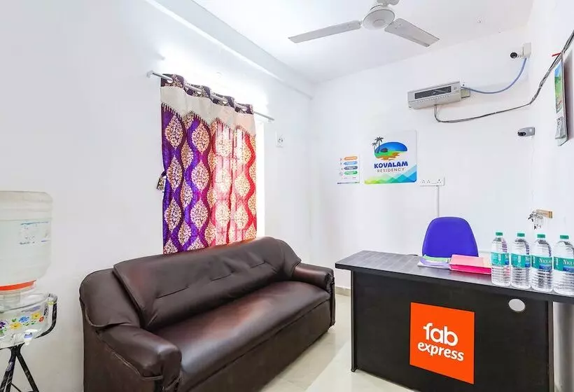 Hotelli Fabexpress Kovalam Residency