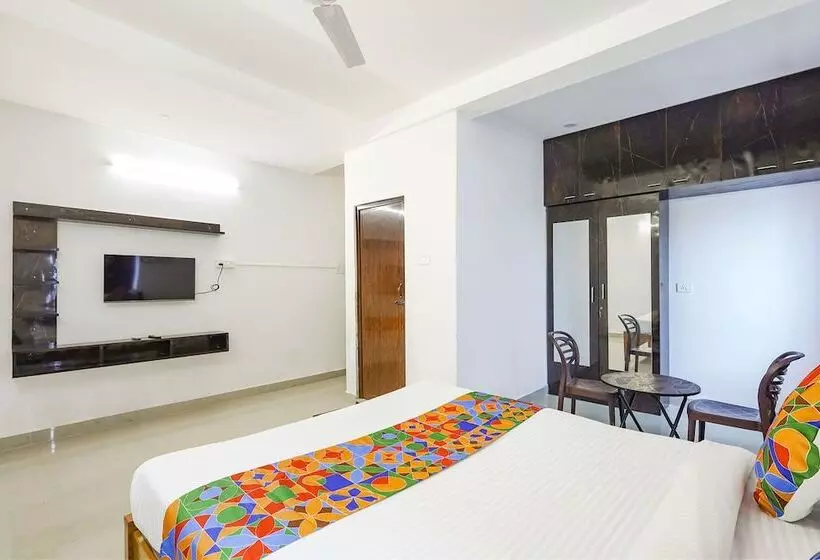 Hotelli Fabexpress Kovalam Residency