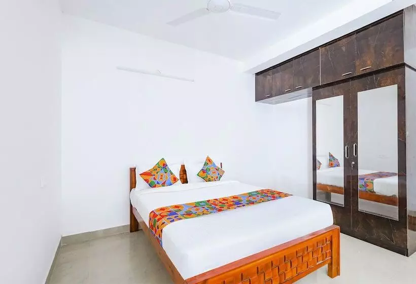 Hotelli Fabexpress Kovalam Residency