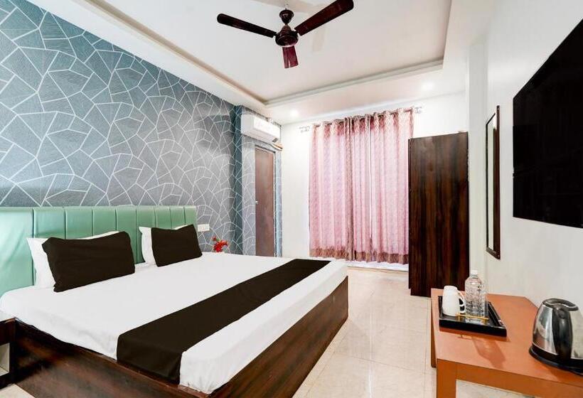 Отель Oyo Flagship Alankrita Resort