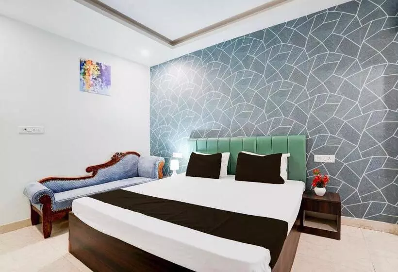 Hotelli Oyo Flagship Alankrita Resort