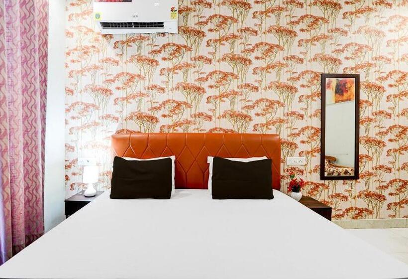 Отель Oyo Flagship Alankrita Resort