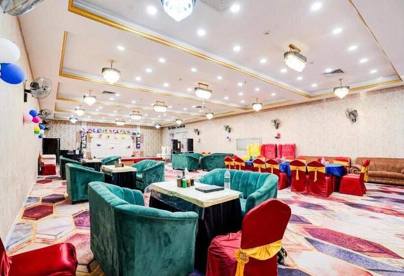 Отель Oyo Flagship Alankrita Resort