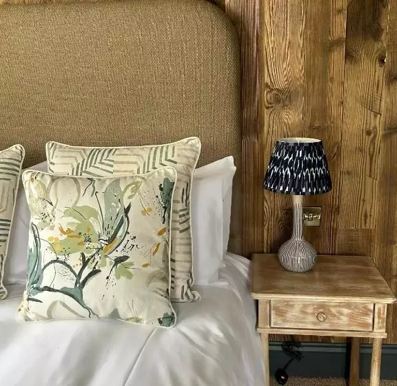 Majatalo The Fitzherbert Farmhouse